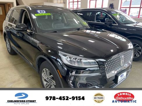 Used 2023 Lincoln Aviator AWD image 1