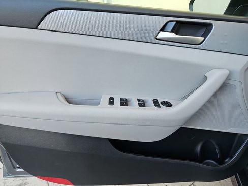 Used 2019 Hyundai Sonata SE image 23