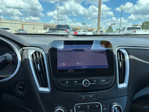 Certified 2024 Chevrolet Malibu LT image 22