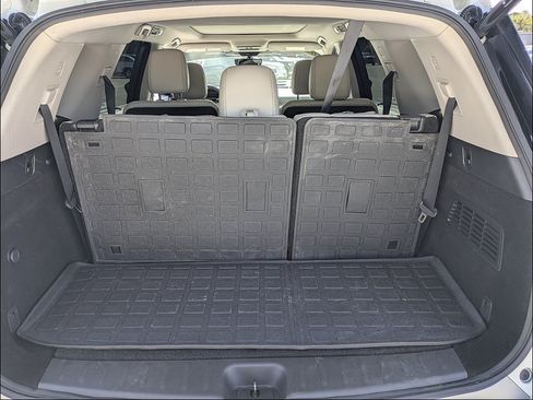 Used 2023 Nissan Pathfinder SL w/ SL Premium Package FWD image 14