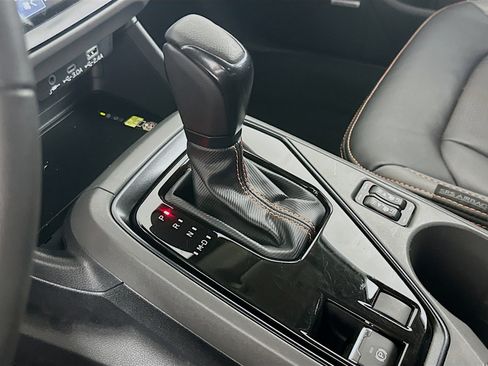 Used 2025 Subaru Crosstrek 2.5i Limited w/ Popular Package #3A image 24