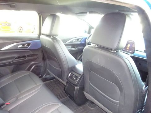 Certified 2024 Chevrolet Equinox EV LT w/ LPO, Blackout Package FWD image 20