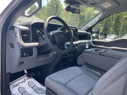 New 2026 Ford F250 XL w/ STX Appearance Package AWD/4WD image 15