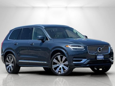 Used 2022 Volvo XC90 T8 Inscription w/ Advanced Package AWD/4WD image 1