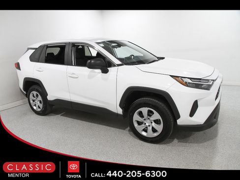 Certified 2023 Toyota RAV4 LE image 1