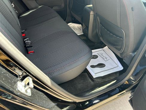 Used 2015 Chevrolet Equinox LS image 11