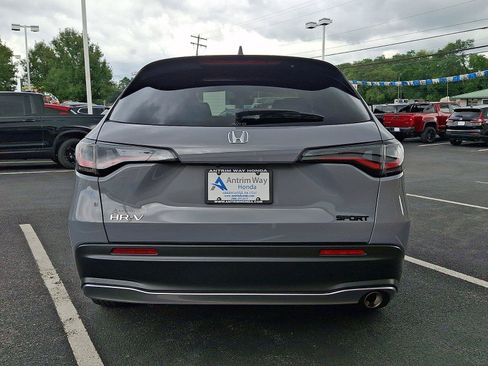 Certified 2024 Honda HR-V Sport image 5