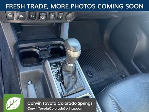 Used 2018 Toyota Tacoma Limited AWD/4WD image 8