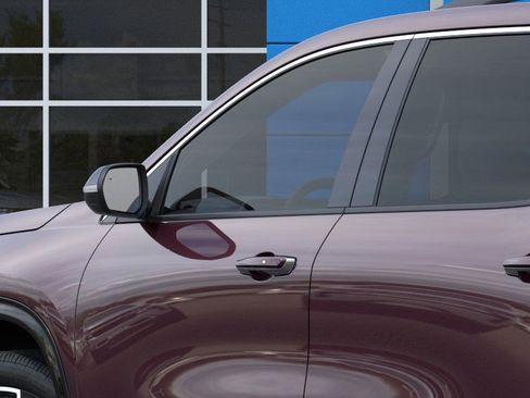 New 2026 Chevrolet Traverse High Country image 12