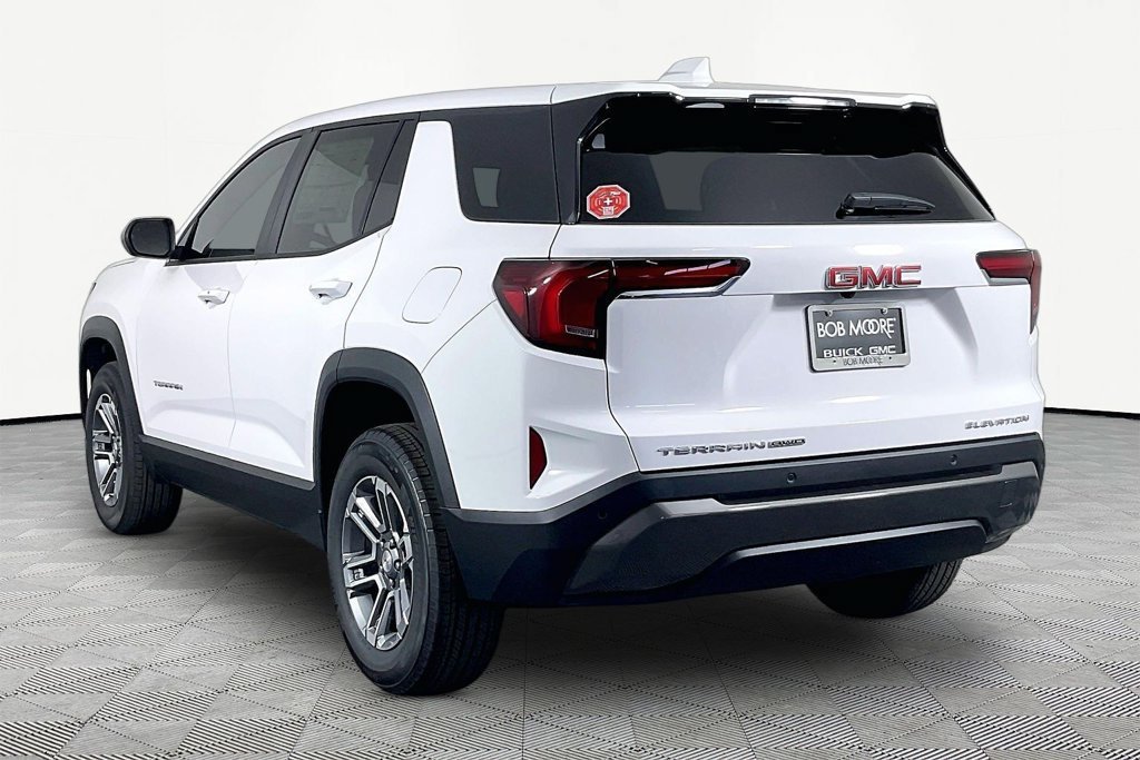 New 2027 GMC Terrain Elevation AWD/4WD image 4