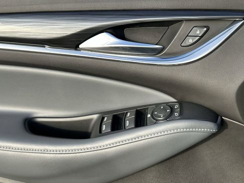 Used 2021 Buick Enclave Preferred image 23