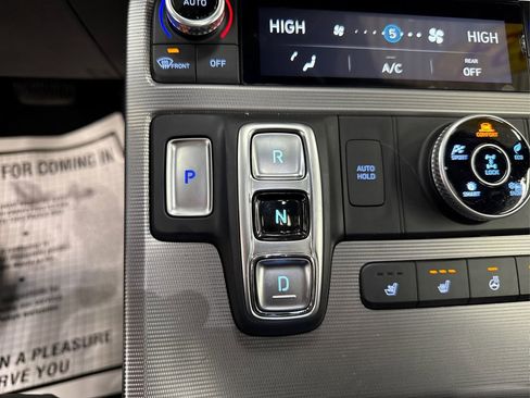 Used 2024 Hyundai Palisade Calligraphy image 40