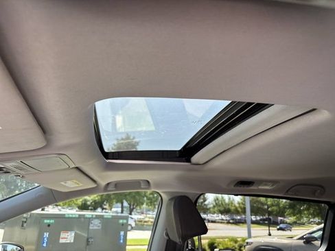 Used 2018 Honda Odyssey EX-L image 23