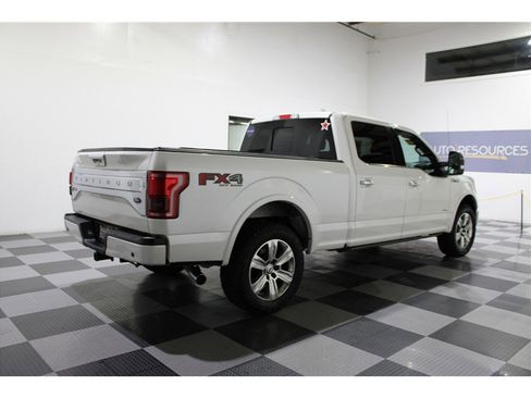 Used 2017 Ford F150 Platinum w/ Equipment Group 701A Luxury image 4