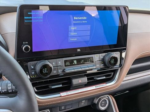 New 2026 Toyota Grand Highlander AWD image 12