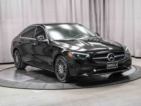 Used 2022 Mercedes-Benz C 300 Sedan image 5