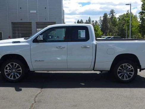 Used 2019 RAM 1500 Big Horn AWD/4WD image 5
