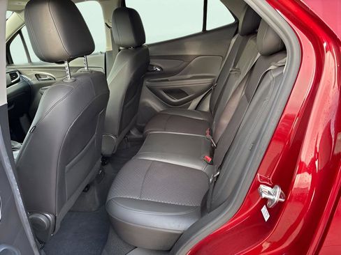 Used 2022 Buick Encore Preferred w/ Safety Package image 6