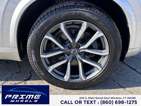 Used 2016 Volvo XC90 T6 Momentum w/ Momentum Plus Package image 27
