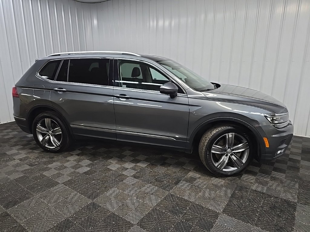 Used 2018 Volkswagen Tiguan SEL Premium AWD/4WD image 1