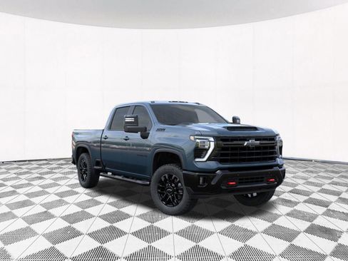 New 2026 Chevrolet Silverado 2500 LT image 8