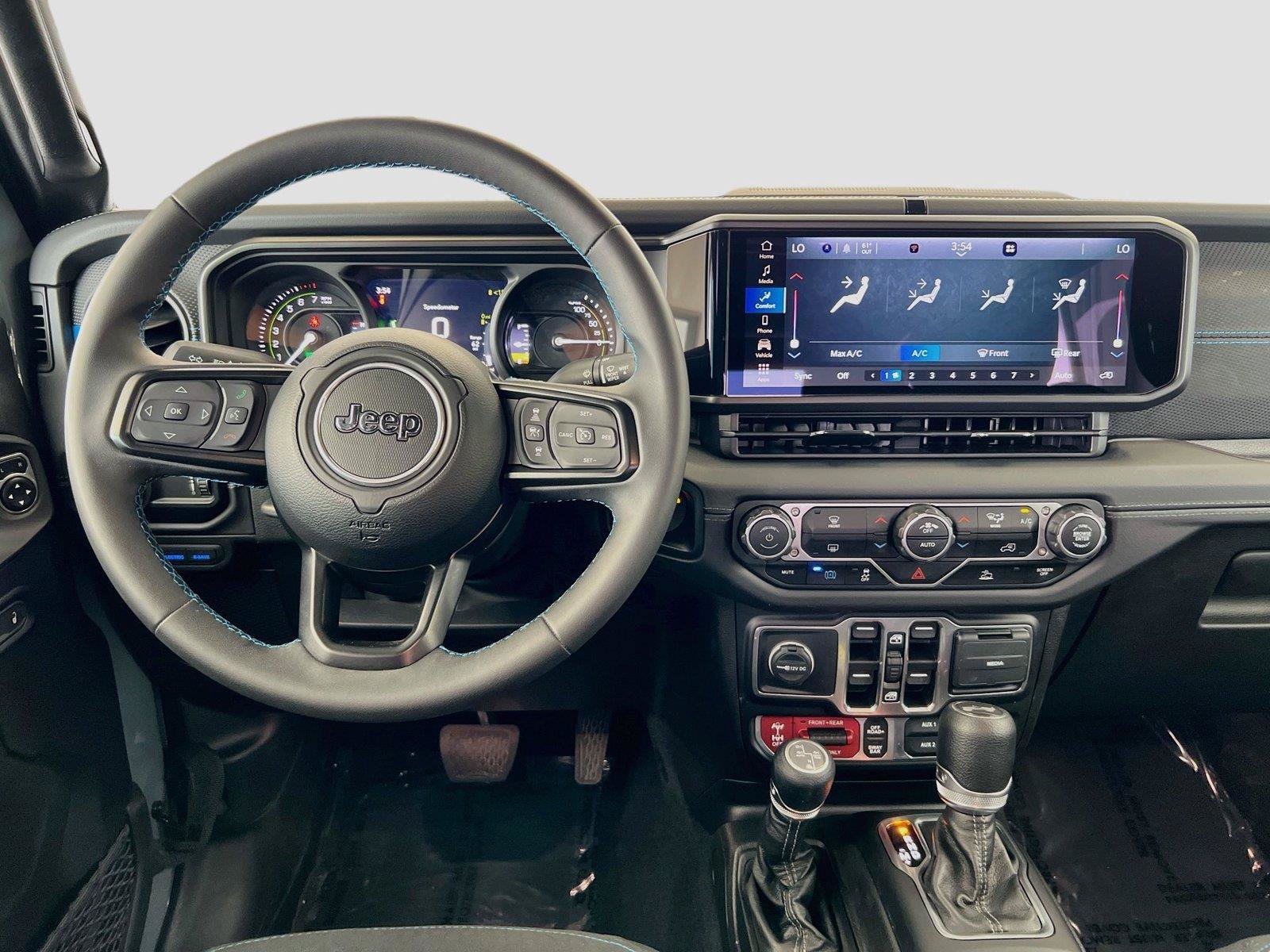Used 2024 Jeep Wrangler Unlimited Rubicon 4xe AWD/4WD image 2