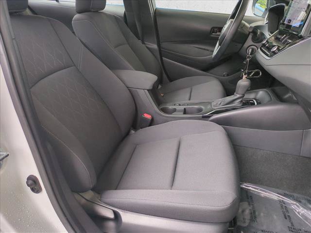 Used 2024 Toyota Corolla LE FWD image 21