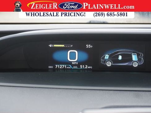 Used 2022 Toyota Prius L Eco image 28
