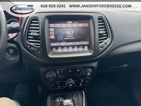 Used 2018 Jeep Compass Trailhawk w/ Cold Weather Group image 21