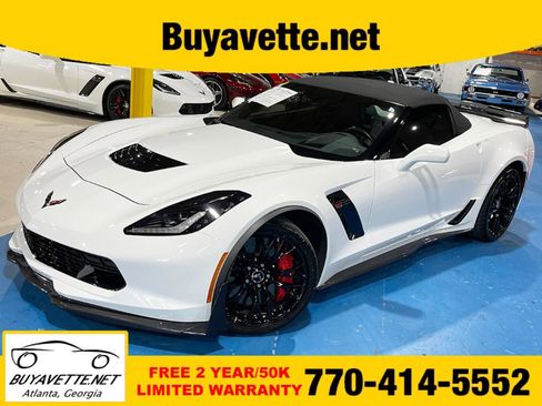 Used 2015 Chevrolet Corvette Z06 w/ 3LZ Preferred Equipment Group RWD image 1