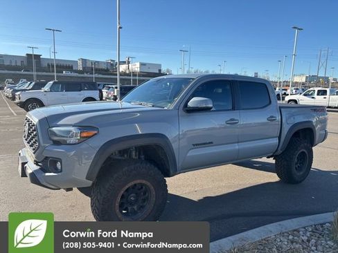 Used 2020 Toyota Tacoma TRD Off-Road image 1