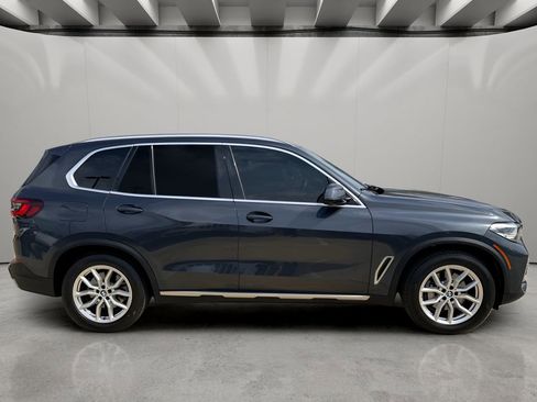 Used 2022 BMW X5 xDrive40i w/ Luxury Seating Package AWD/4WD image 6