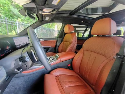 Used 2024 BMW X7 xDrive40i w/ Executive Package AWD/4WD image 34