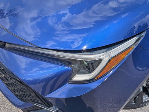 Used 2025 Toyota Corolla XSE FWD image 5