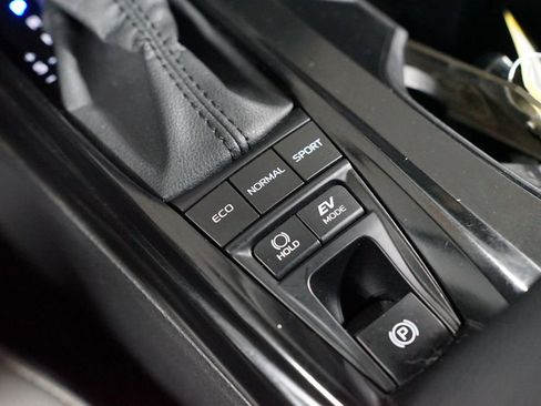 Certified 2025 Toyota Camry SE image 23