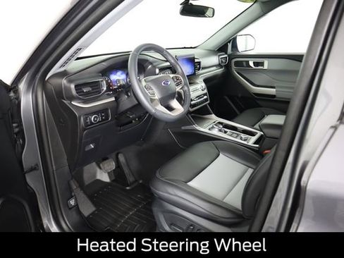 Used 2023 Ford Explorer XLT w/ Equipment Group 202A image 35