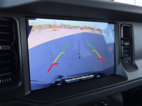 Used 2024 Ford Bronco Big Bend image 22