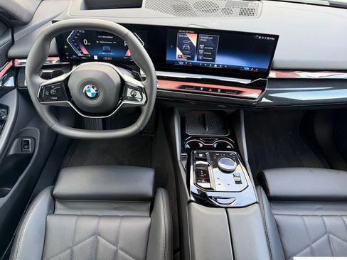 Certified 2026 BMW 540i xDrive image 26