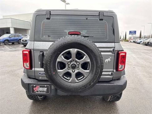 Used 2025 Ford Bronco 4-Door image 4