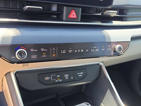 New 2026 Kia Carnival SX FWD image 27