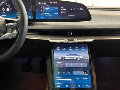 Used 2023 Lucid Air Grand Touring image 29