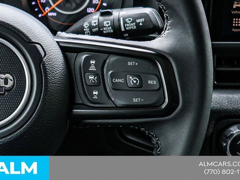 Used 2025 Jeep Wrangler Unlimited Sport AWD/4WD image 28