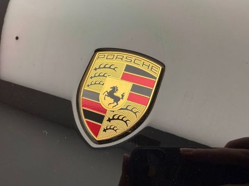 Used 2019 Porsche Macan S AWD/4WD image 22