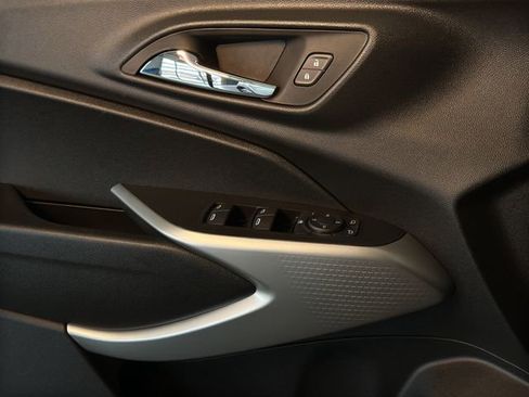 New 2026 Chevrolet Trax RS image 13