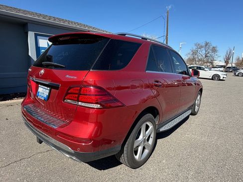 Used 2019 Mercedes-Benz GLE 400 4MATIC w/ Premium 1 Package image 5