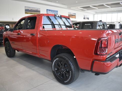 New 2026 RAM 2500 Big Horn AWD/4WD image 3
