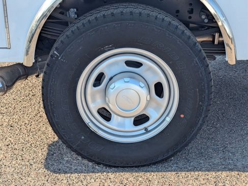 New 2024 Ford F350 XL w/ FX4 Off-Road Package image 33