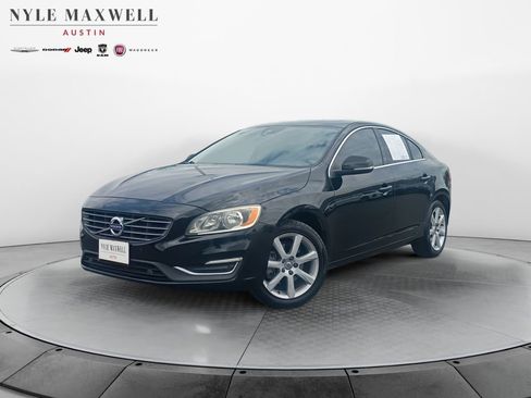 Used 2016 Volvo S60 T5 Premier image 1