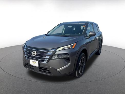 Used 2025 Nissan Rogue SV AWD/4WD image 7