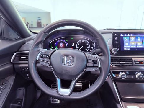 Used 2022 Honda Accord Sport image 15